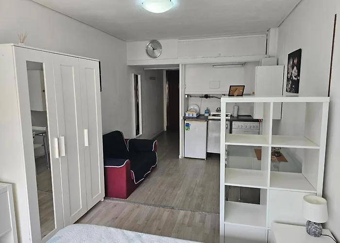 Estudio Doble Con Balcon En Centro